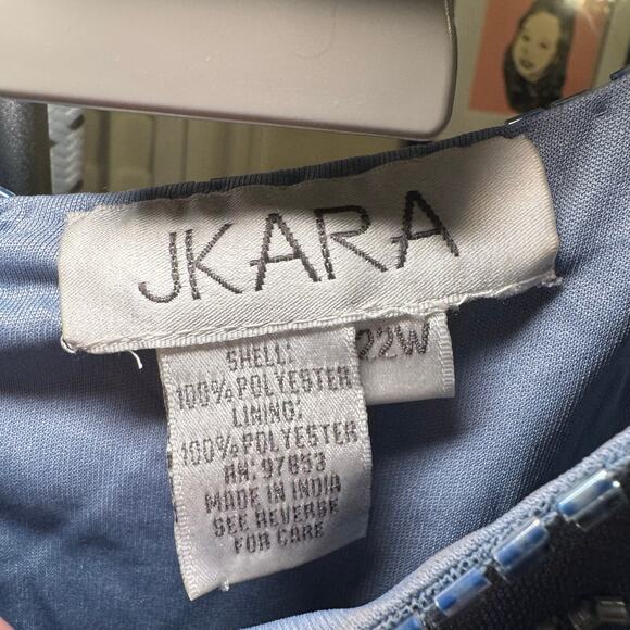 J Kara Women's Short Cap Sleeve Boat Neck Floral beaded Formal Dress Size 22 - Picture 3 of 7